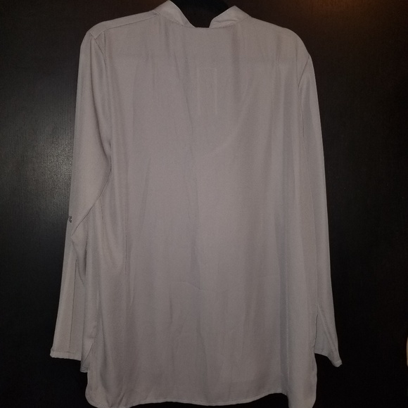 Top - Picture 3 of 3